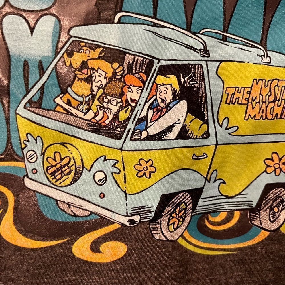 Scooby Doo women’s fit Mystery machine T-shirt. Size L - Picture 5 of 6